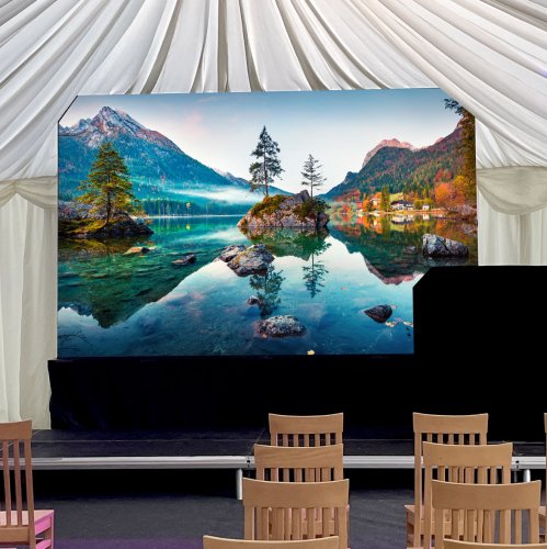 4 x 2.5m Outdoor LED Video Wall Screen (4.8mm Pixel Pitch)
